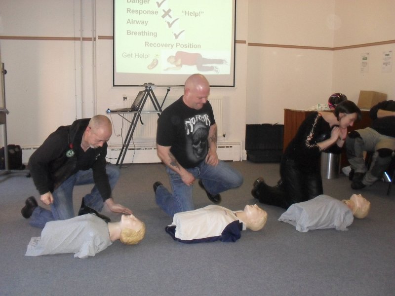 first aid 038